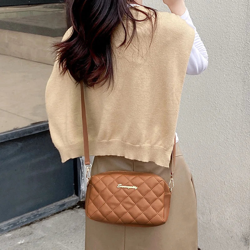 2023 Tassel Small Messenger Bag for Women Trend Lingge Embroidery Camera Female Shoulder Bag Fashion Chain Ladies Crossbody Bags