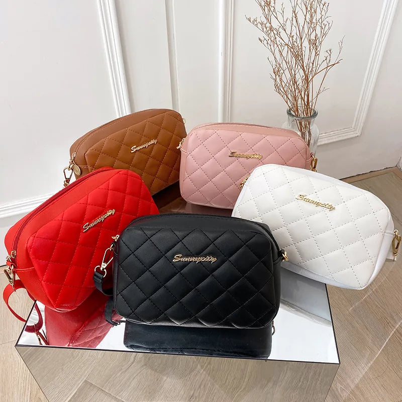 2023 Tassel Small Messenger Bag for Women Trend Lingge Embroidery Camera Female Shoulder Bag Fashion Chain Ladies Crossbody Bags