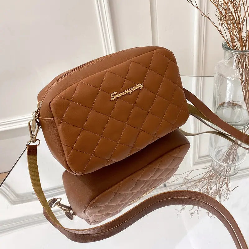 2023 Tassel Small Messenger Bag for Women Trend Lingge Embroidery Camera Female Shoulder Bag Fashion Chain Ladies Crossbody Bags