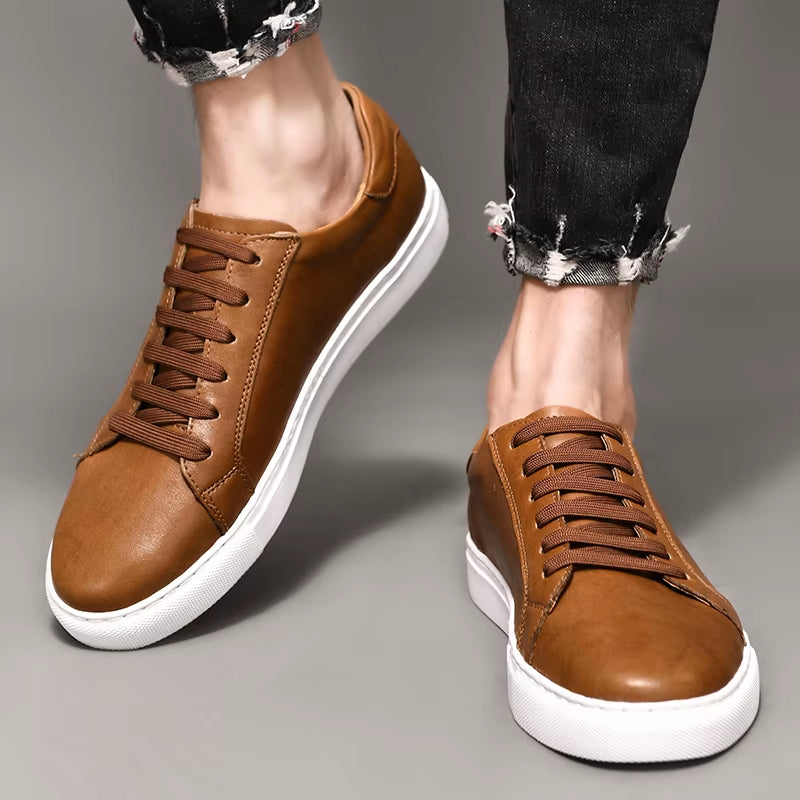 Men Shoes Genuine Leather Casual Shoes Fashion Sneakers British Style Cow Leather Men Shoes New Men Sneakers